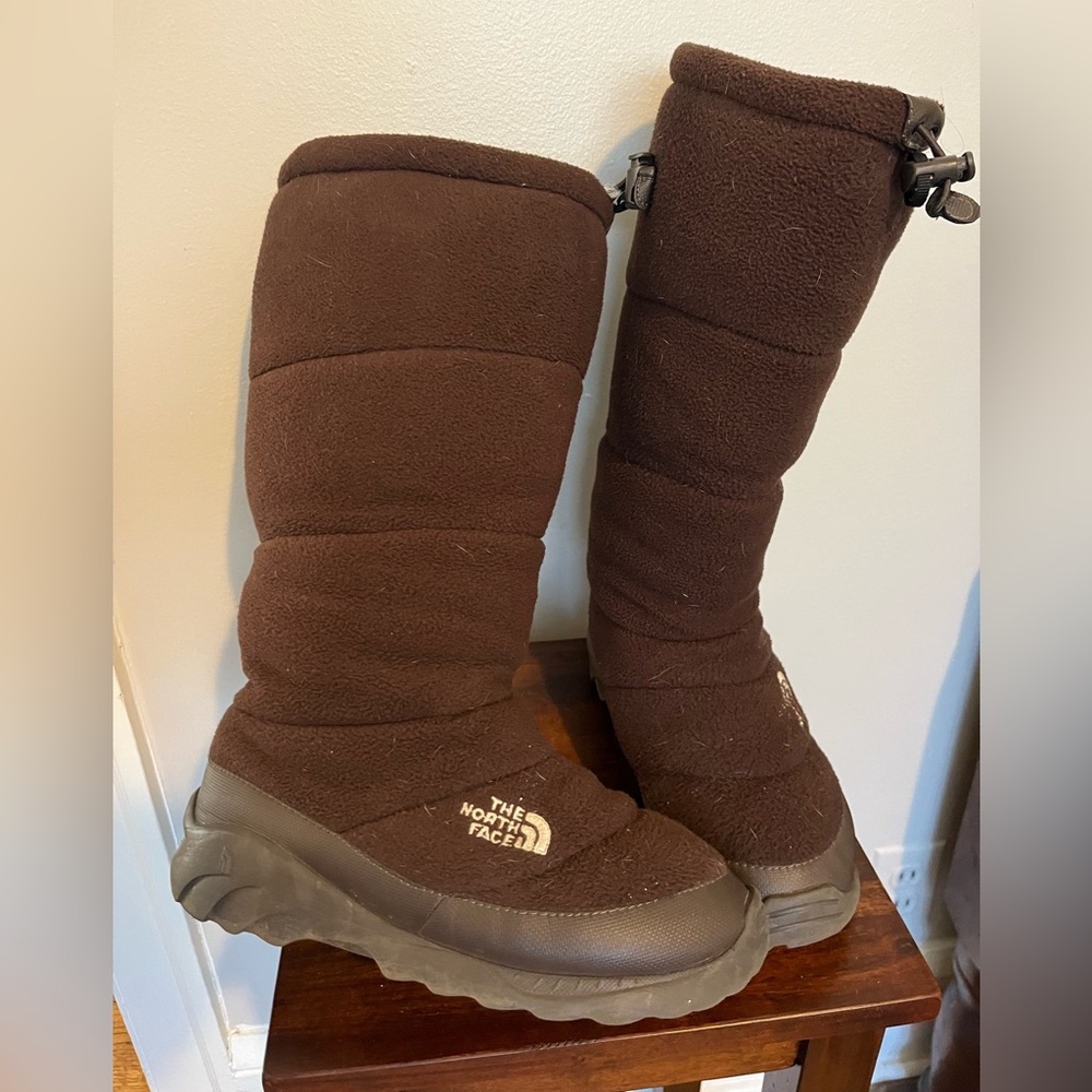 The North Face Chocolate Winter Boots